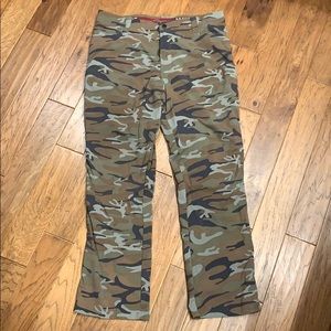 Wrangler Outdoor 7 Pocket Action Stretch Pants